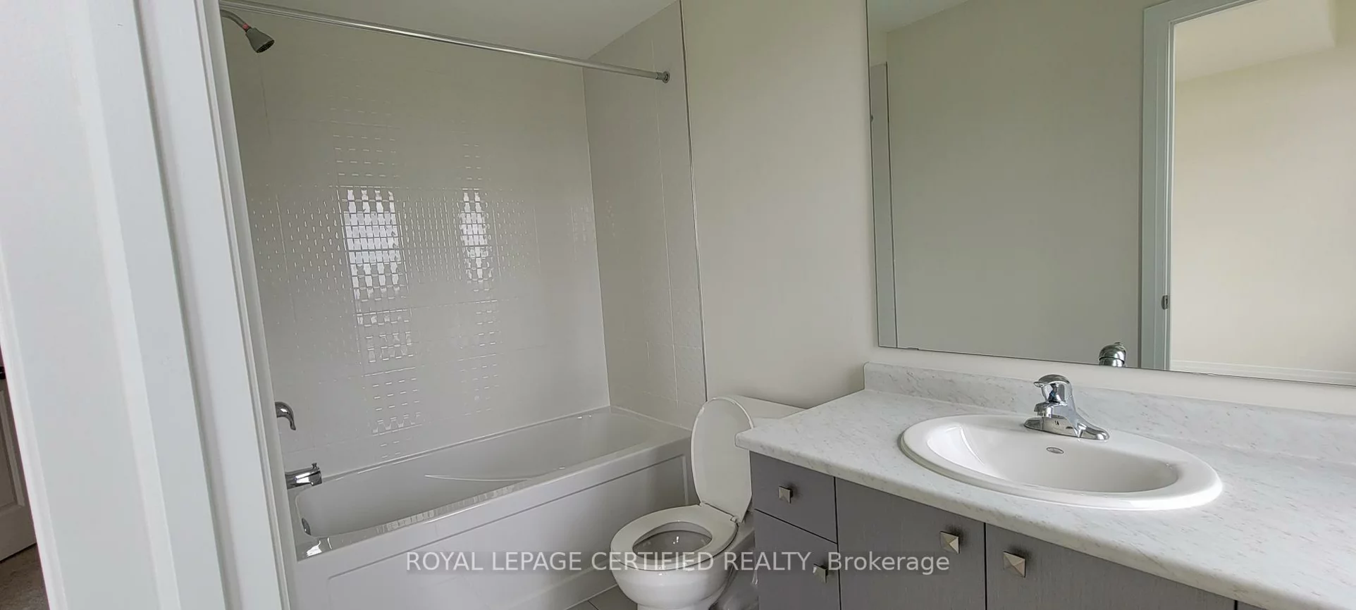 31, Cherryhill, Painswick South, Barrie