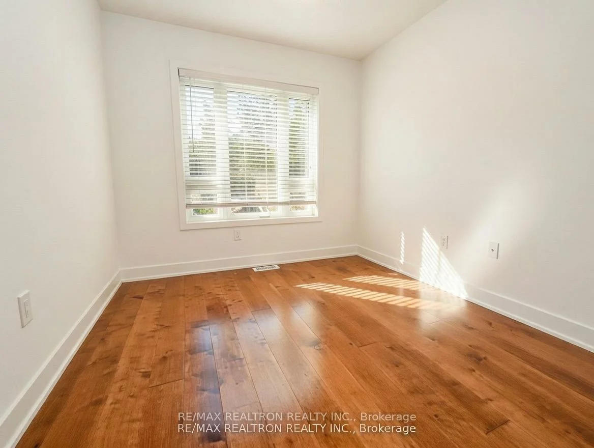 44, Westwood, Painswick South, Barrie