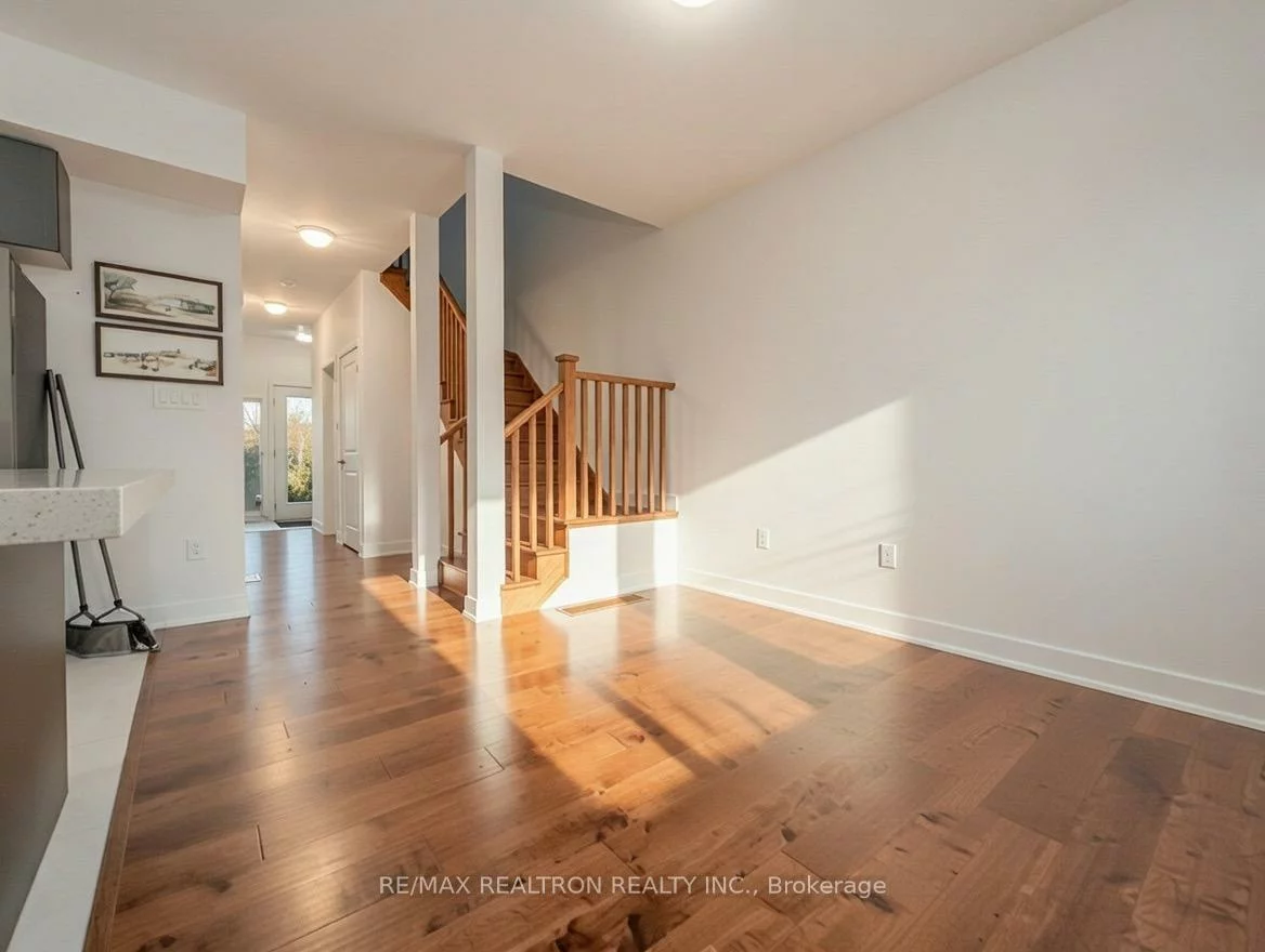 44, Westwood, Painswick South, Barrie