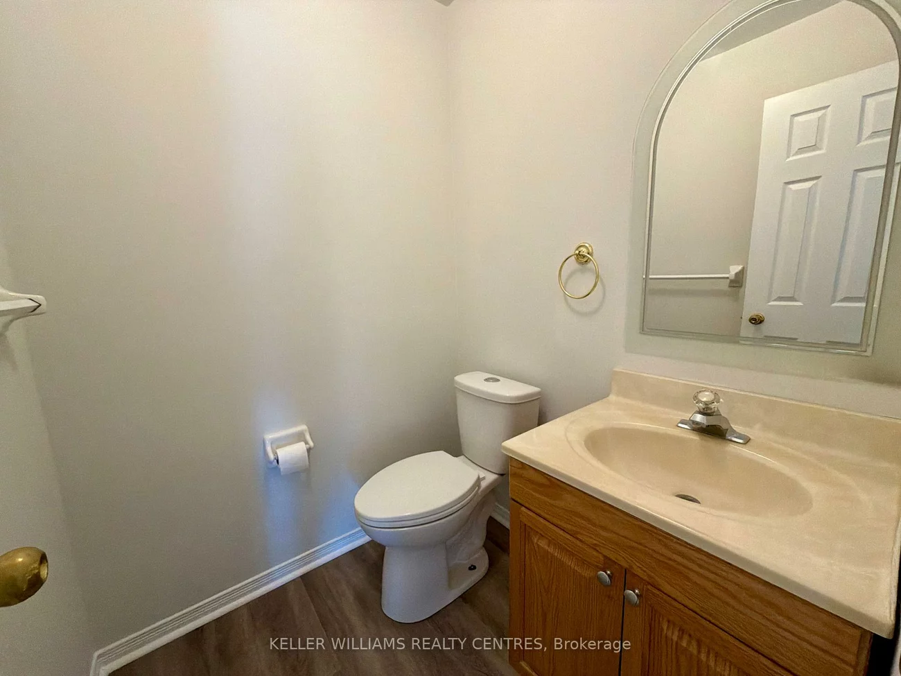 302, Livingstone, Northwest, Barrie