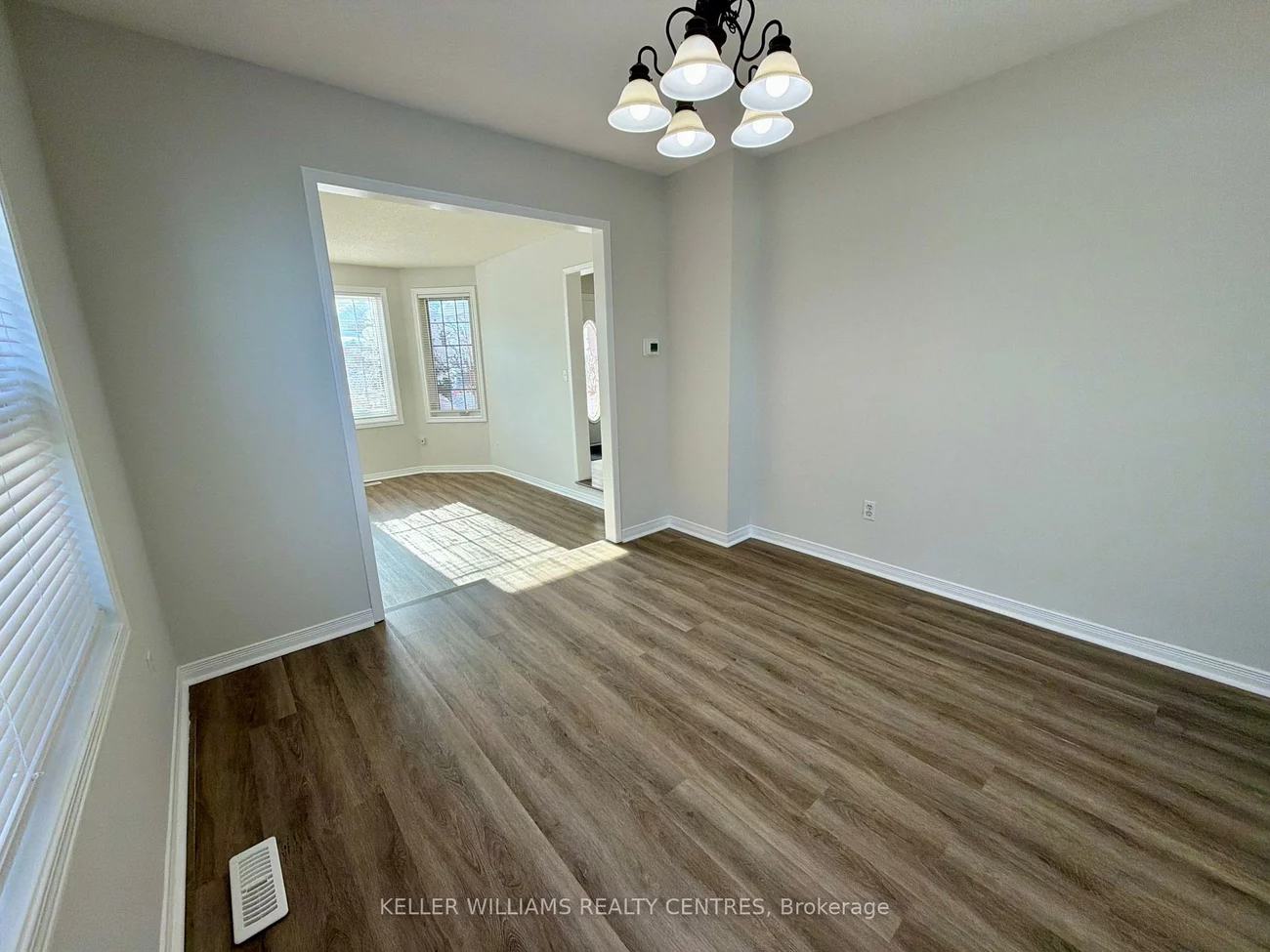 302, Livingstone, Northwest, Barrie