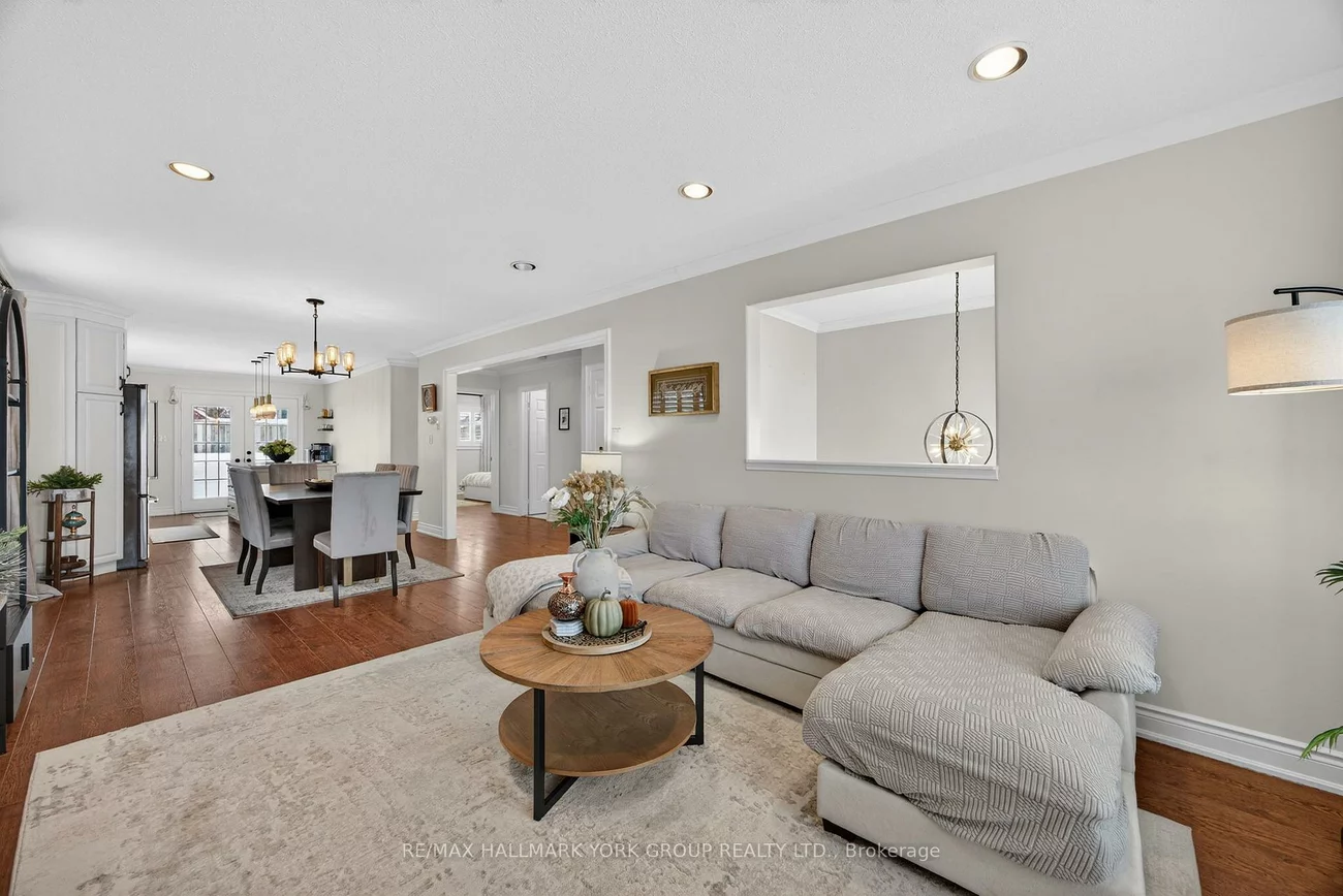 25, Forest Dale, Little Lake, Barrie