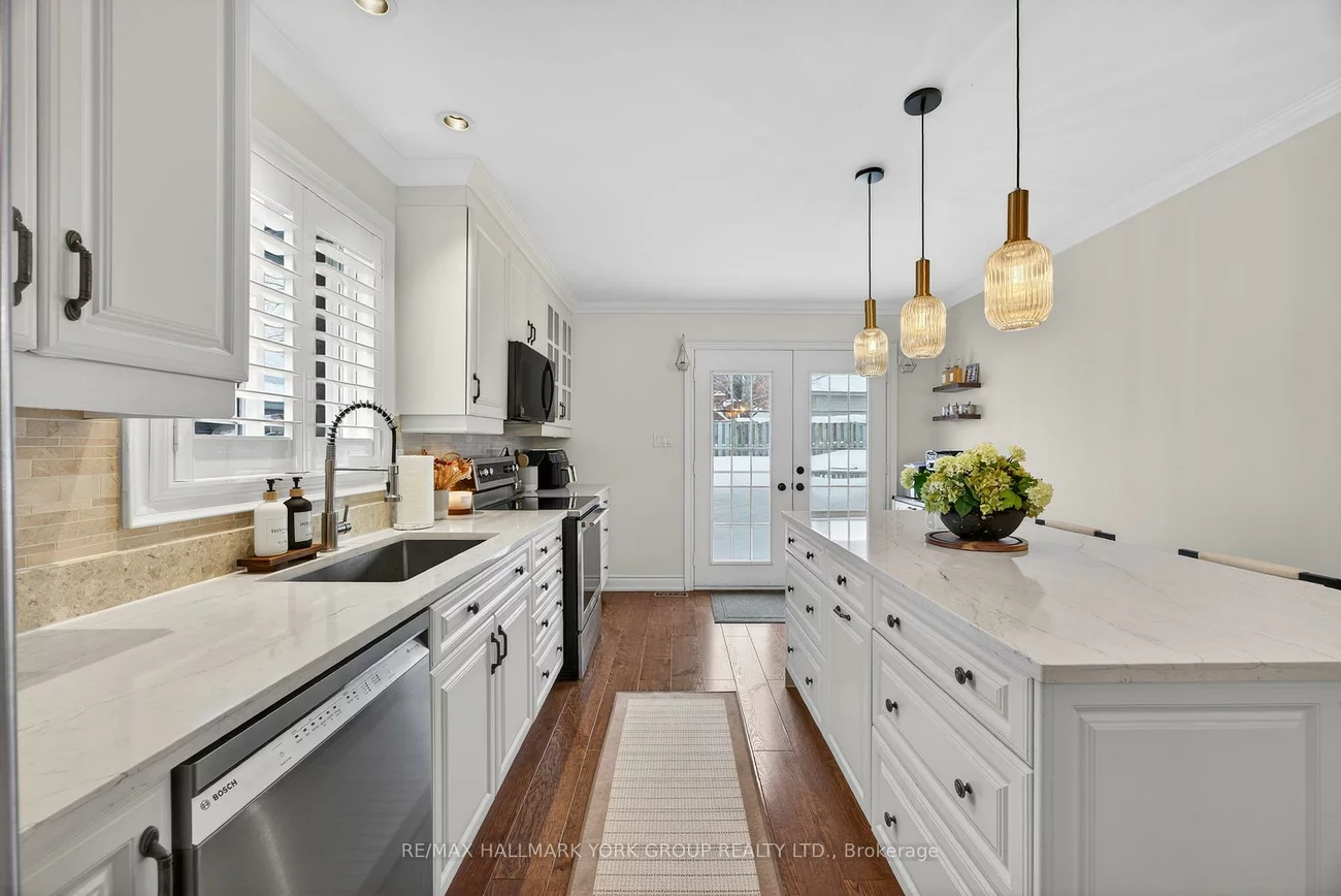 25, Forest Dale, Little Lake, Barrie