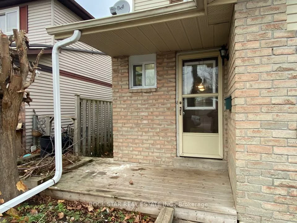 62, Corbett, Grove East, Barrie