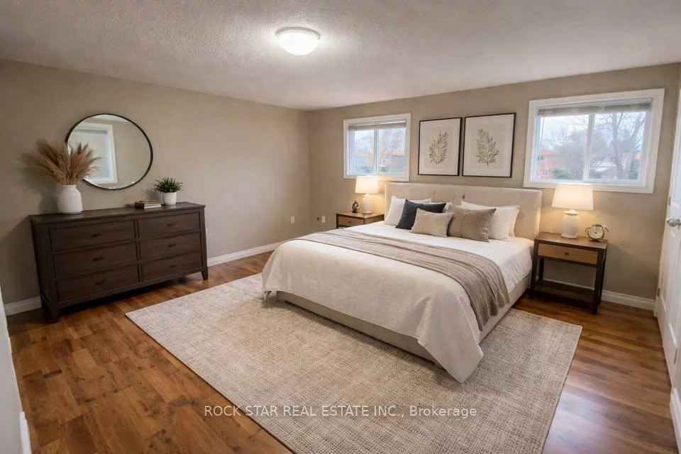 62, Corbett, Grove East, Barrie