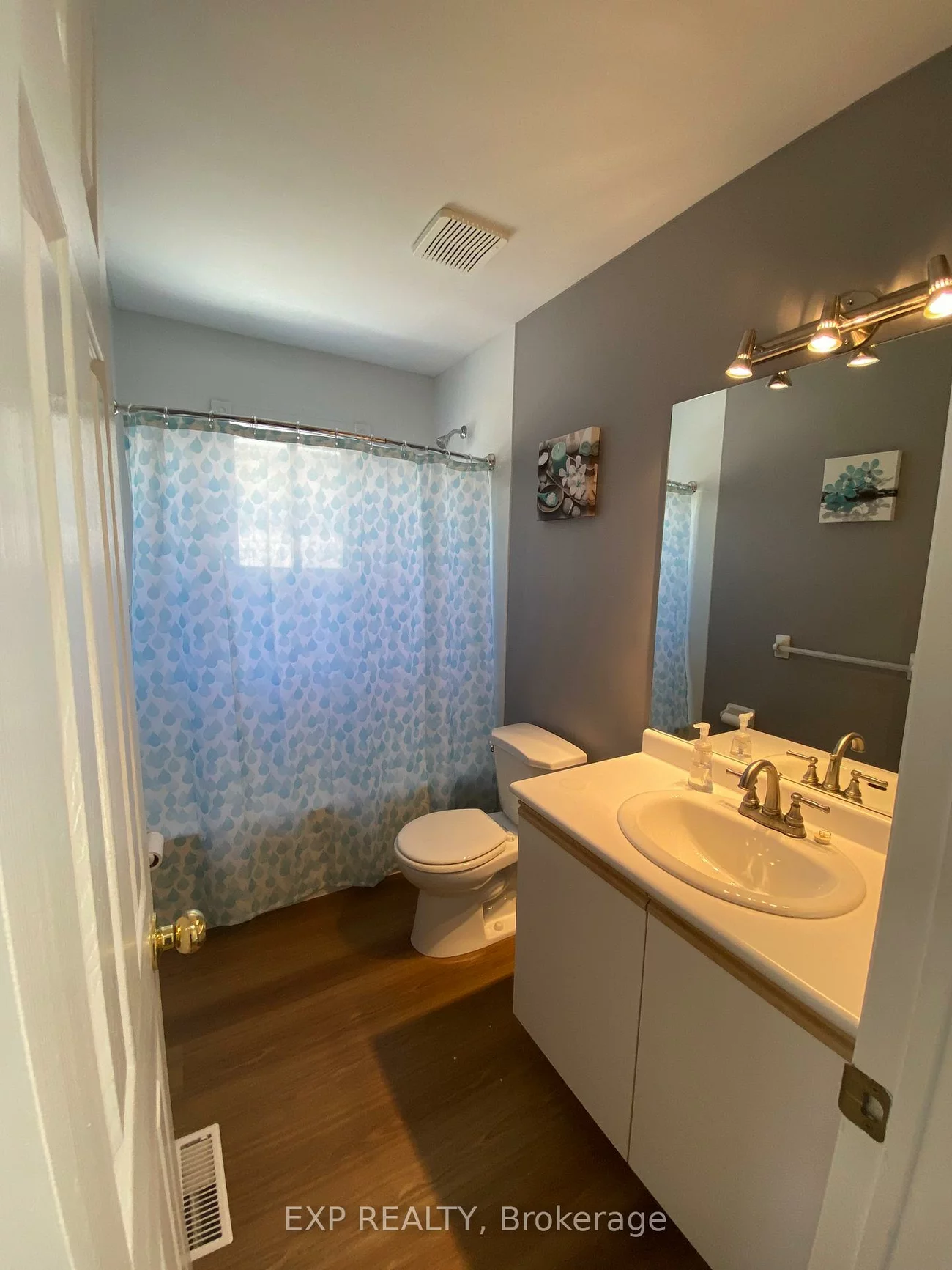 55, Athabaska, Holly, Barrie