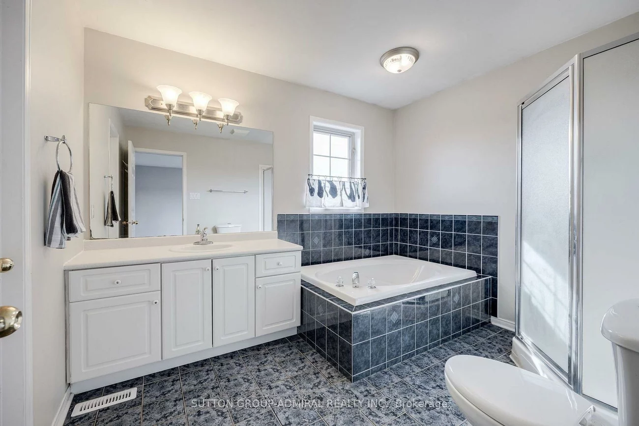 132, Brown Wood, Little Lake, Barrie