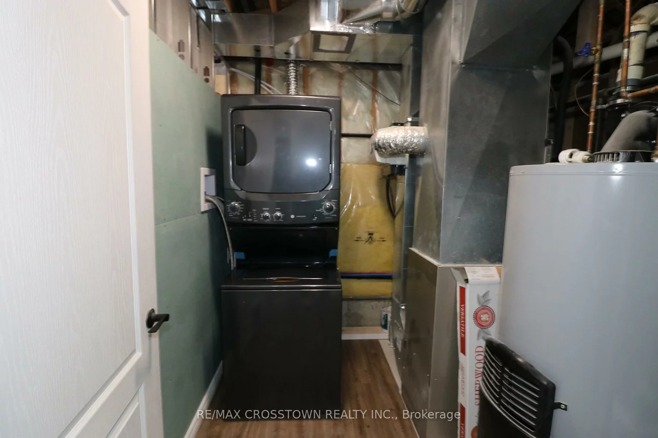 53, Counsellor, Innis-Shore, Barrie