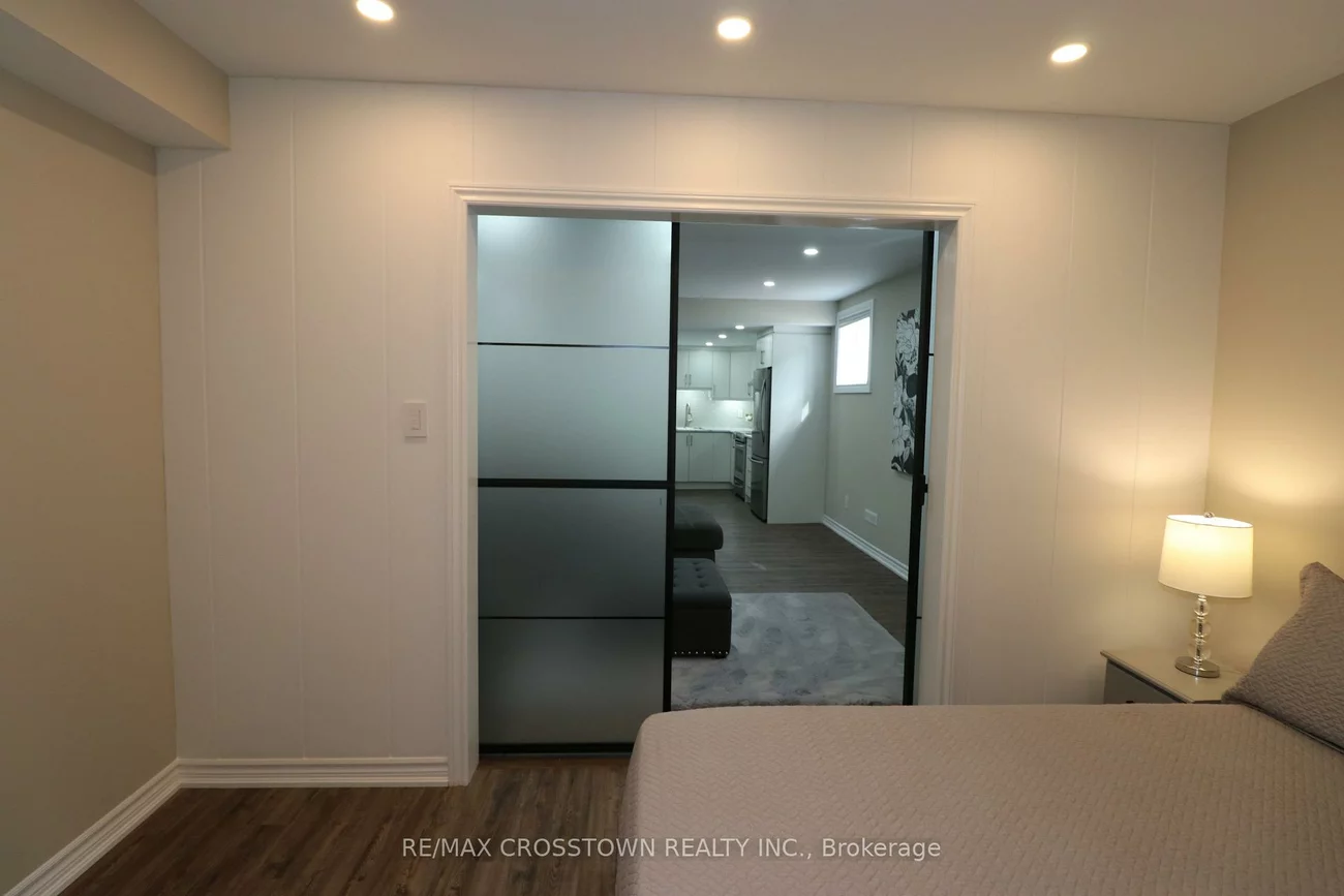 53, Counsellor, Innis-Shore, Barrie