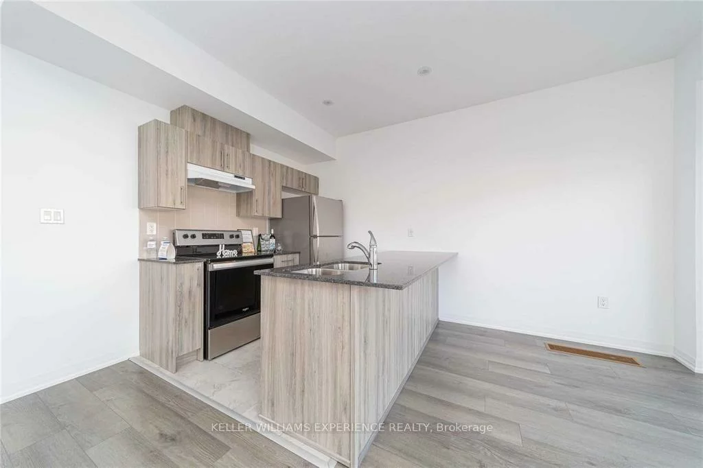 32, Fairlane, Painswick North, Barrie