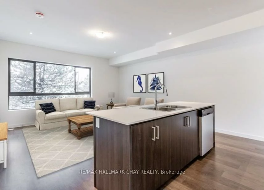 369, Essa, Holly, Barrie