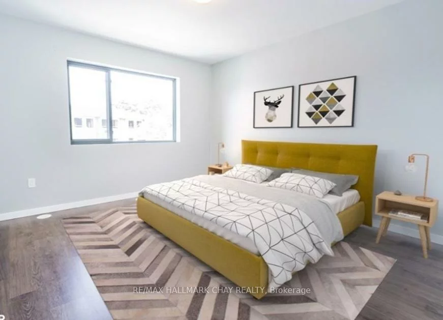 369, Essa, Holly, Barrie