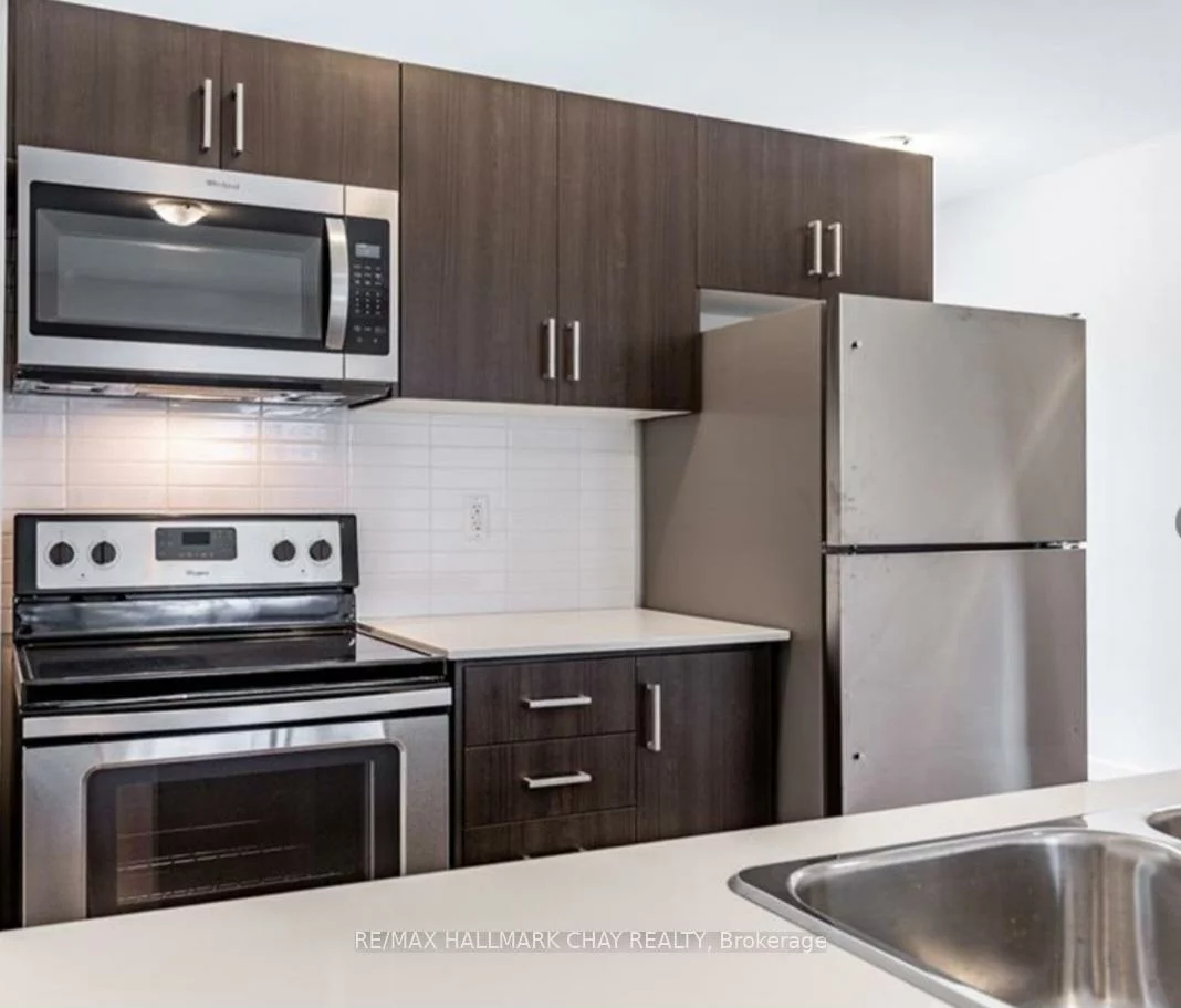 369, Essa, Holly, Barrie