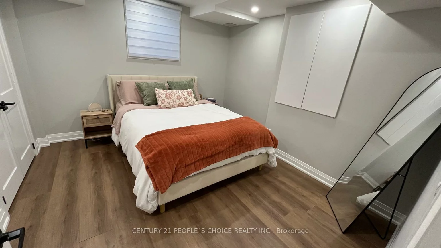 14, Copperhill, Painswick South, Barrie