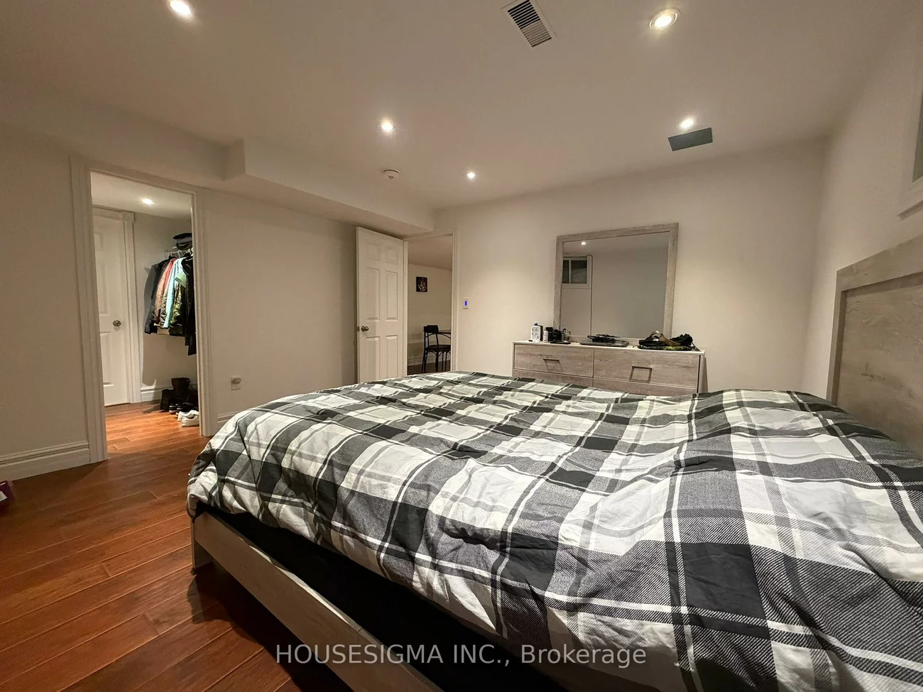 158, Summerset, Ardagh, Barrie