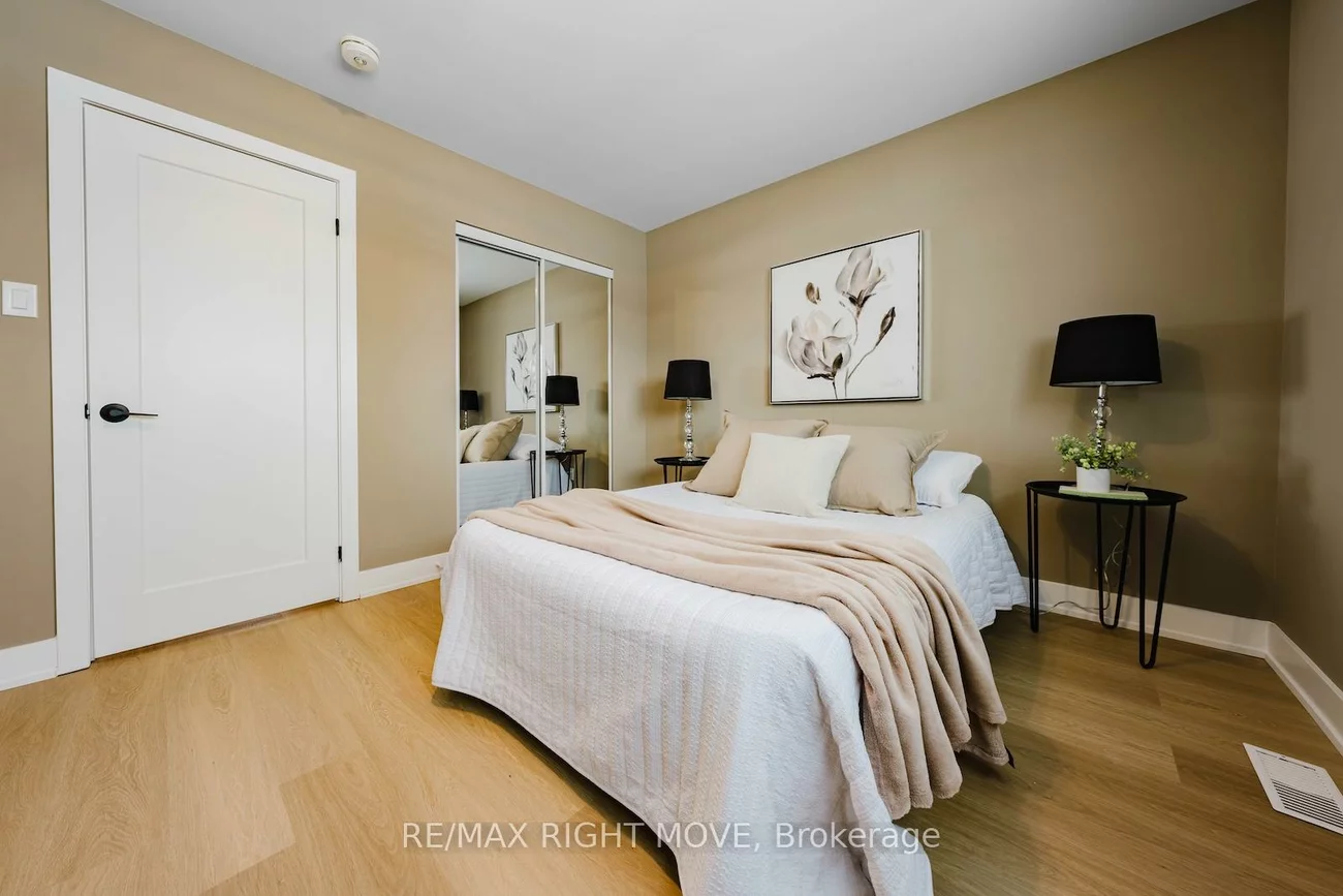 198, Rose, Wellington, Barrie