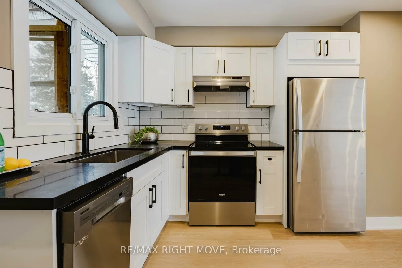 198, Rose, Wellington, Barrie