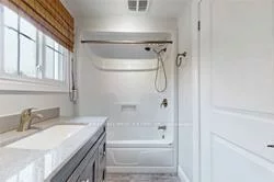 213, Hickling, Grove East, Barrie