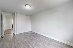 213, Hickling, Grove East, Barrie