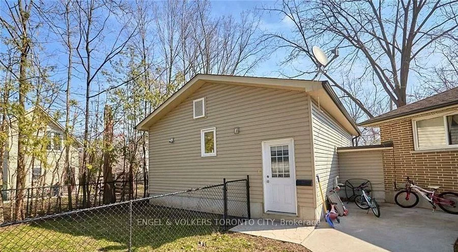 17, Centre, Allandale, Barrie