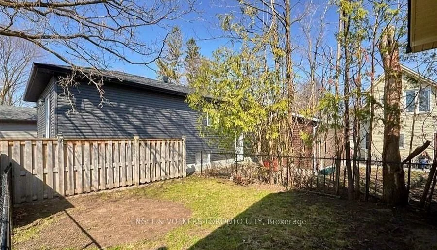 17, Centre, Allandale, Barrie