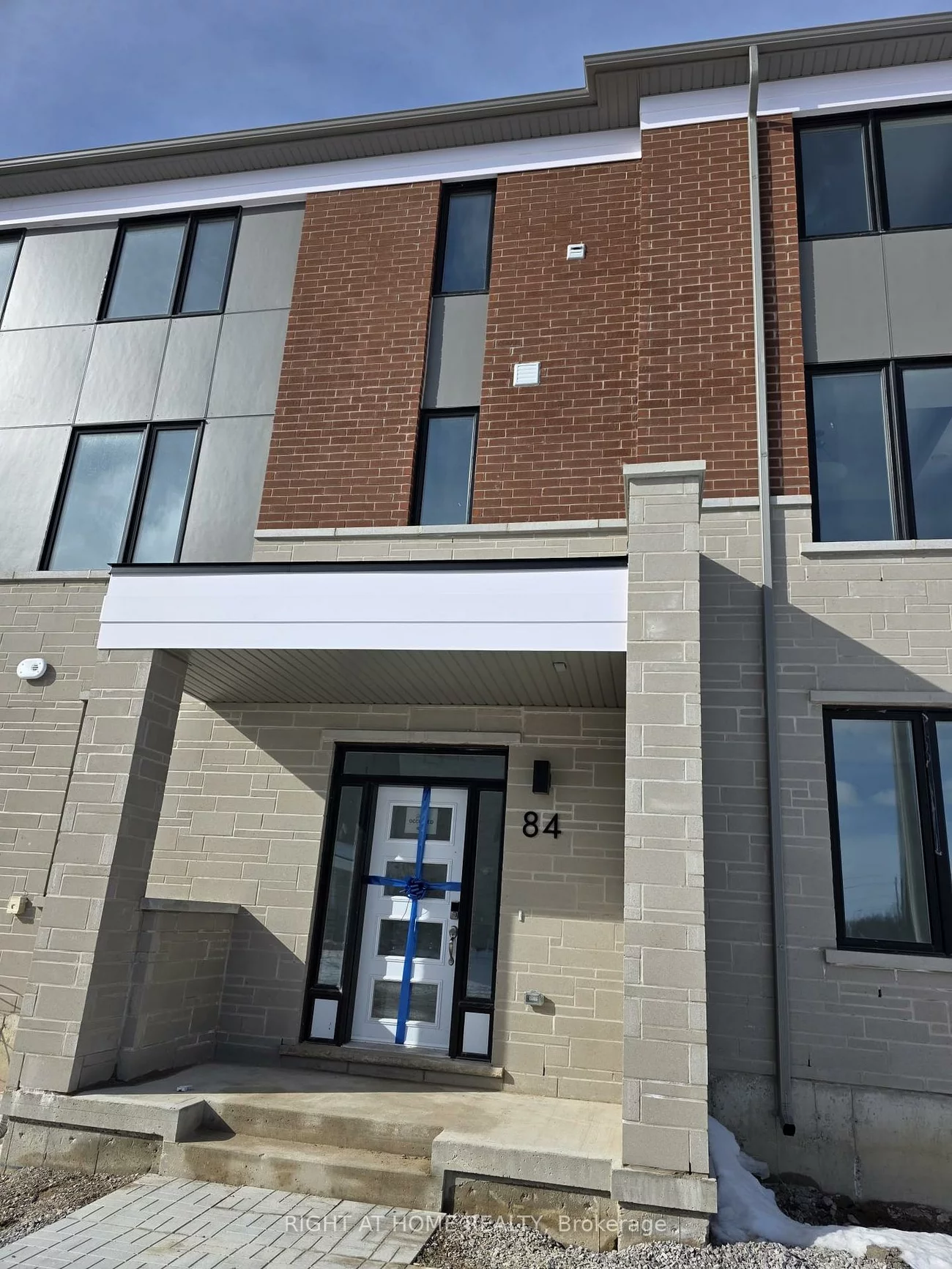 84, Yorkshire, Rural Barrie Southeast, Barrie