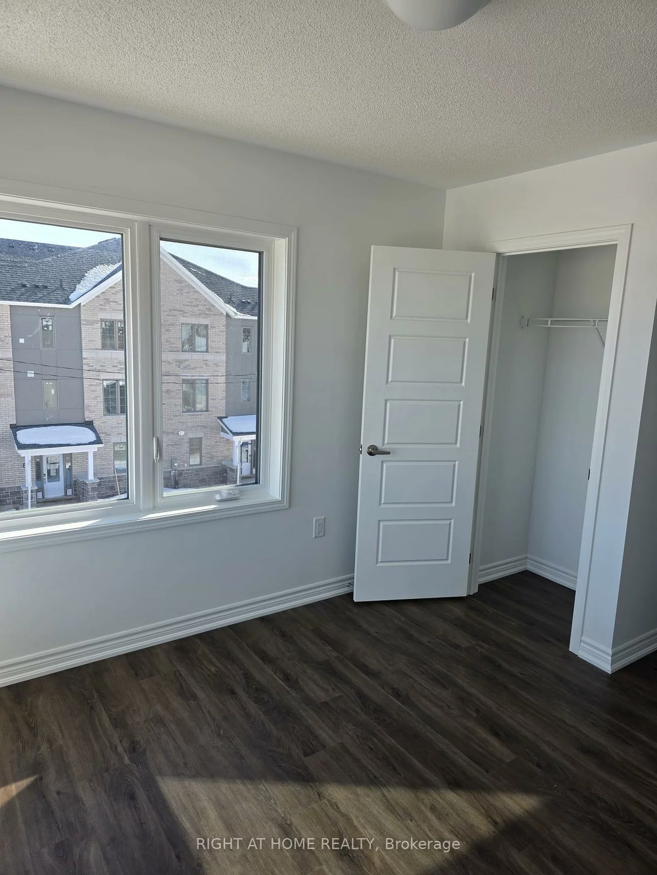 84, Yorkshire, Rural Barrie Southeast, Barrie