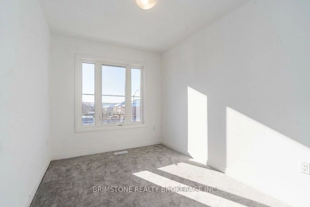 79, Fairlane, Painswick South, Barrie