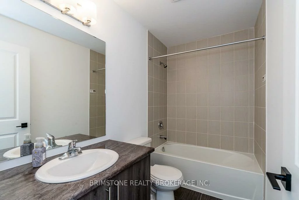 79, Fairlane, Painswick South, Barrie