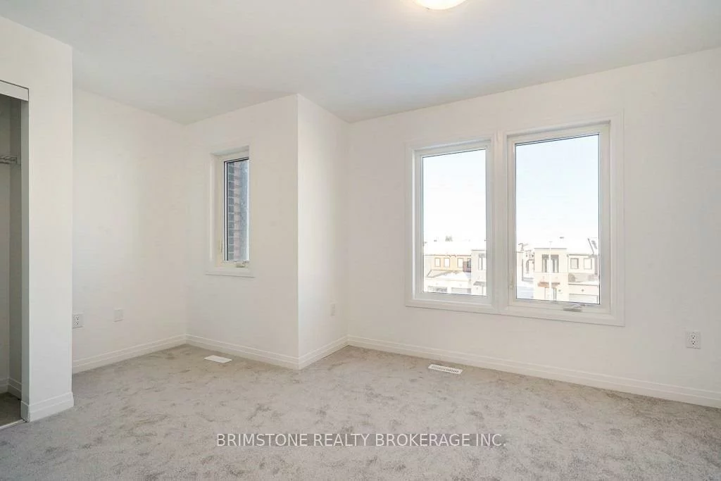 79, Fairlane, Painswick South, Barrie