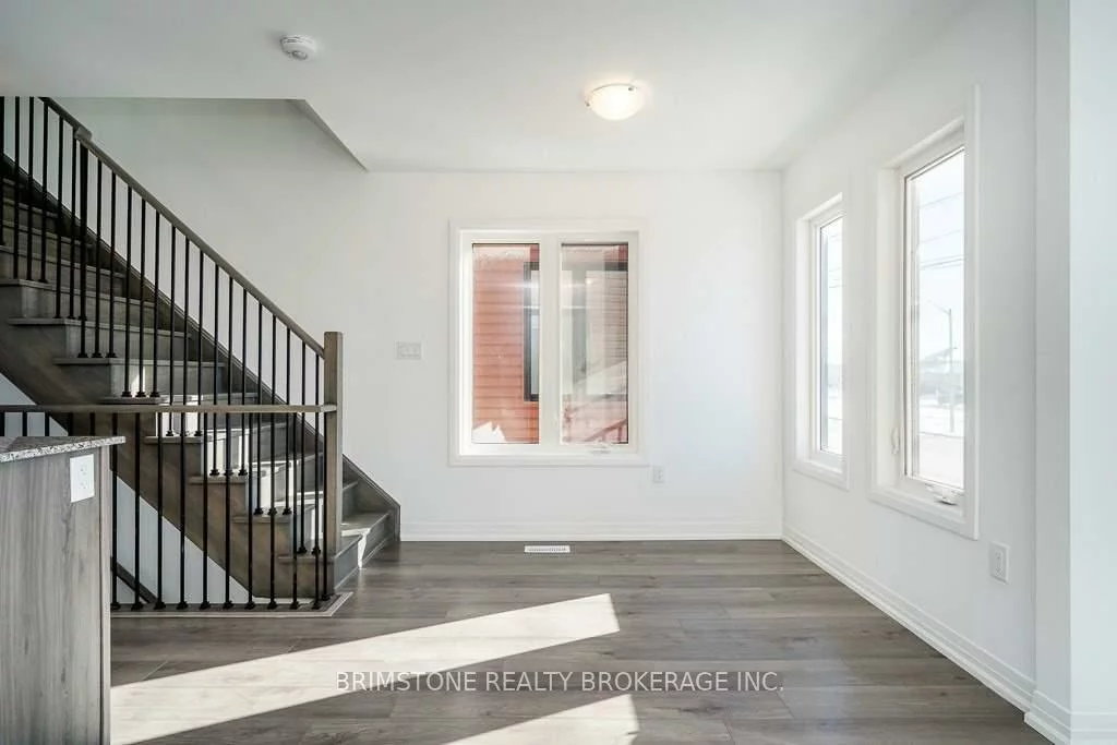 79, Fairlane, Painswick South, Barrie