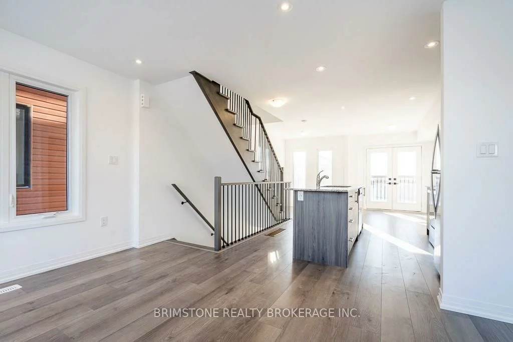 79, Fairlane, Painswick South, Barrie