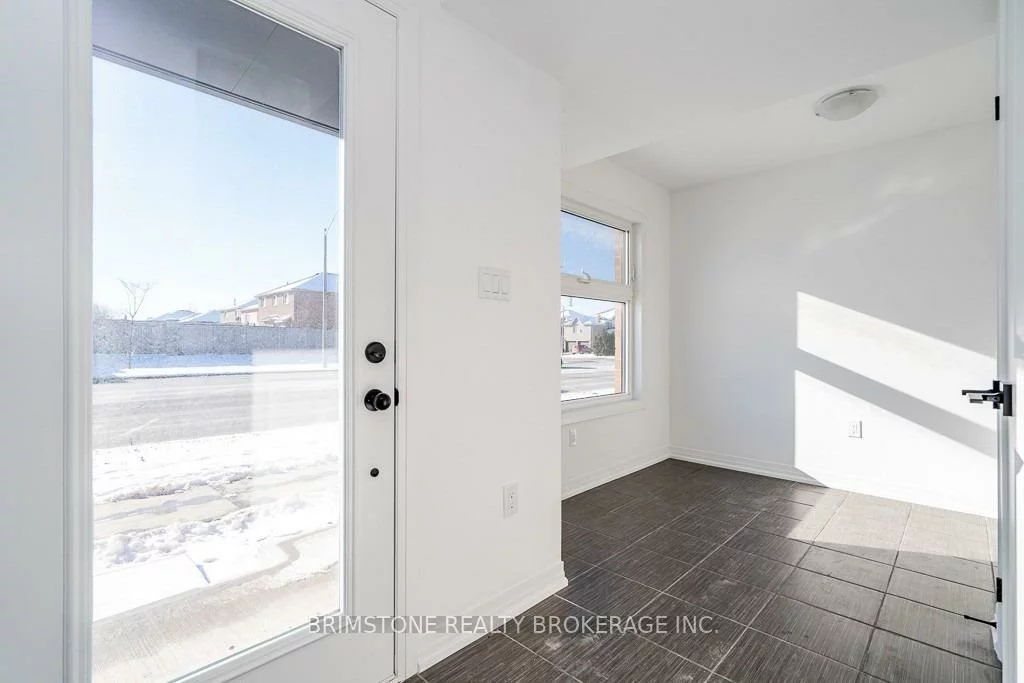 79, Fairlane, Painswick South, Barrie