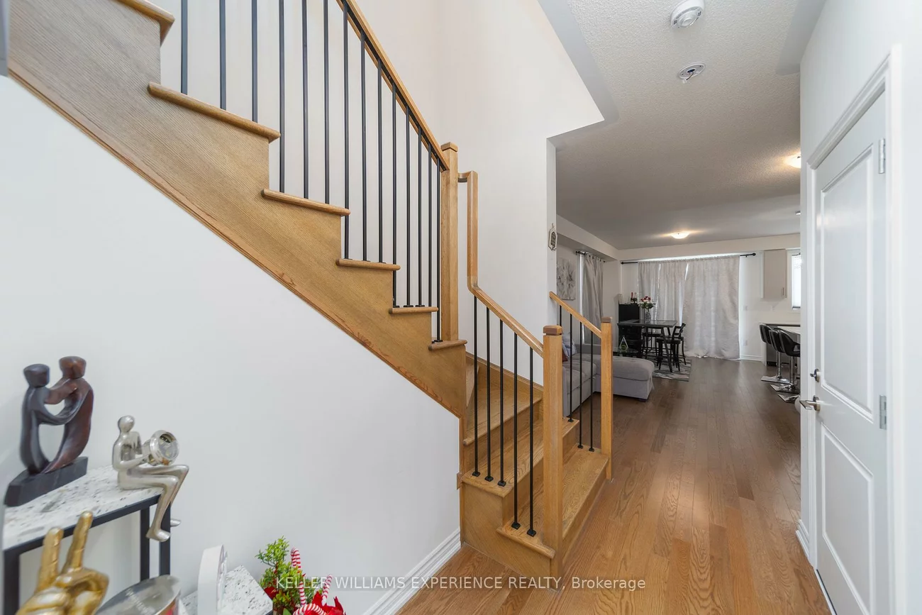 82, Phoenix, Rural Barrie Southeast, Barrie