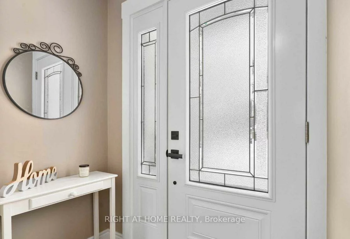 15, Colleen, Grove East, Barrie