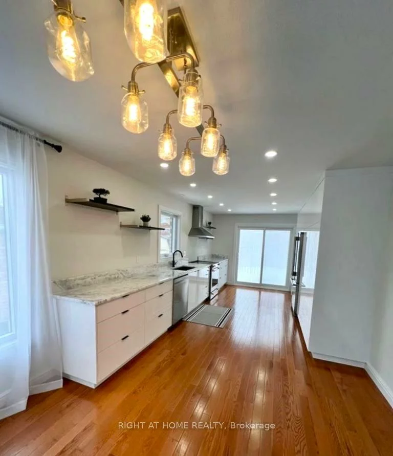 13, Forest Dale, Little Lake, Barrie