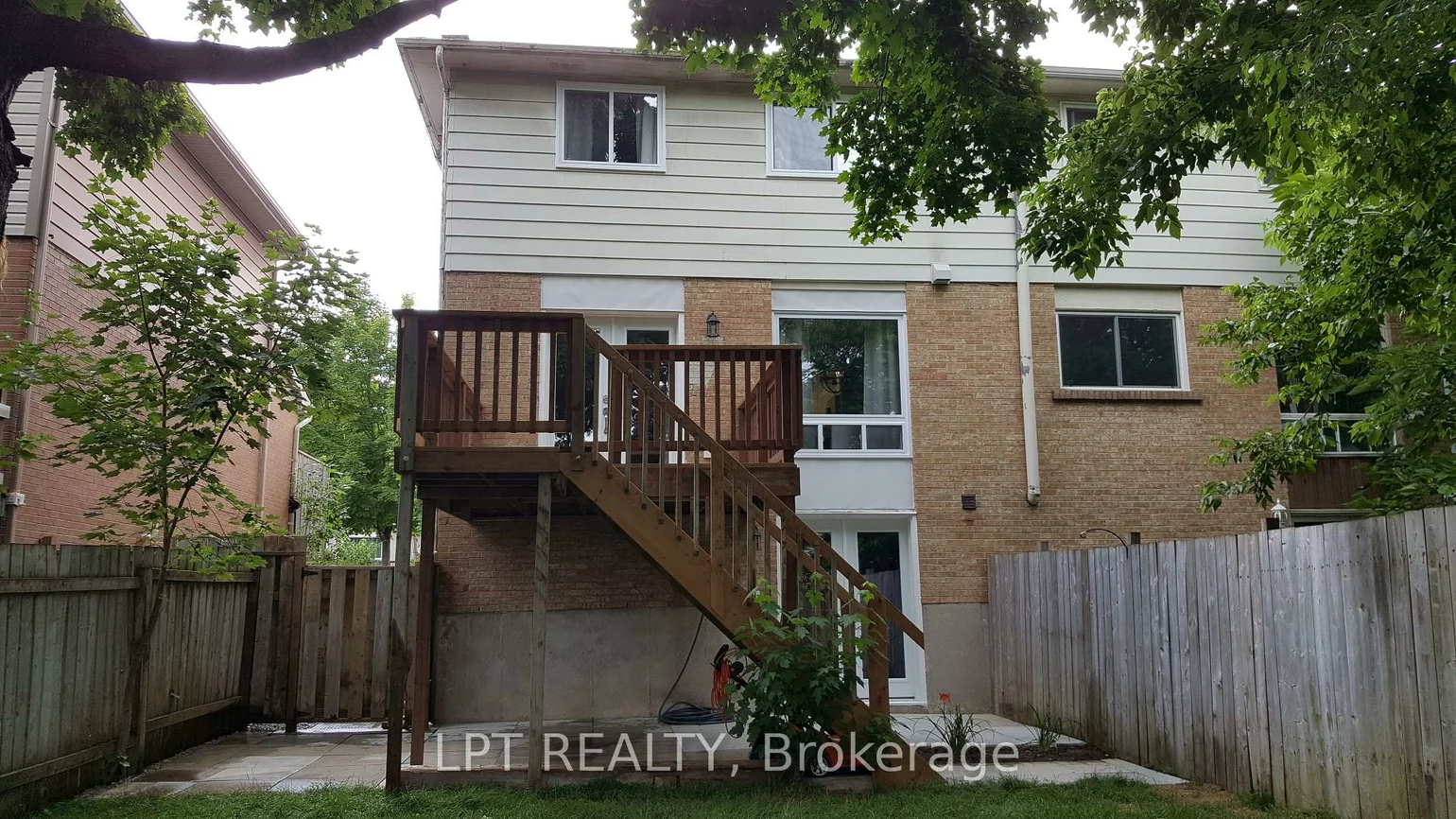 70-A, Chaucer, Letitia Heights, Barrie