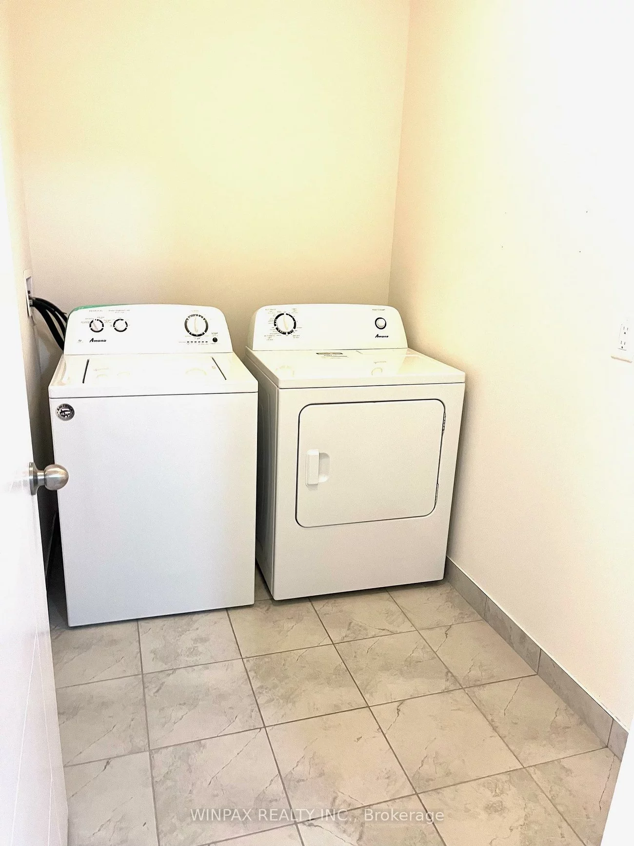 8, Bedford Estates, Bayshore, Barrie