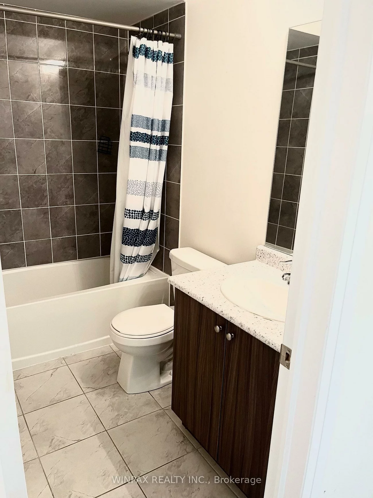 8, Bedford Estates, Bayshore, Barrie