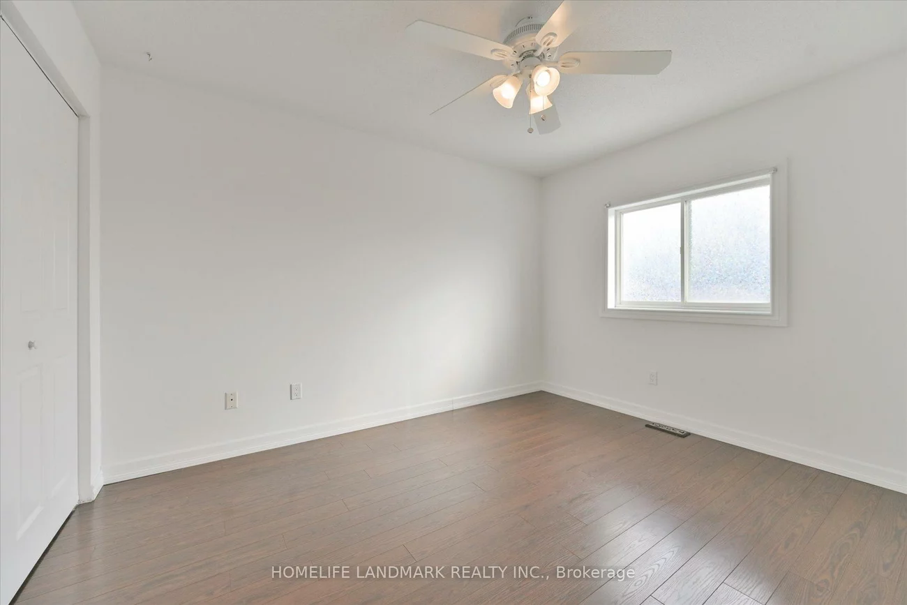 29, Drake, Painswick South, Barrie