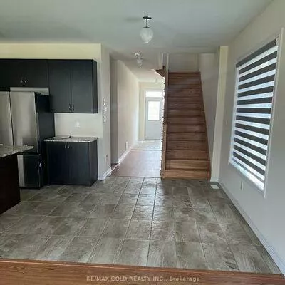 24, Hylton, Rural Barrie Southeast, Barrie