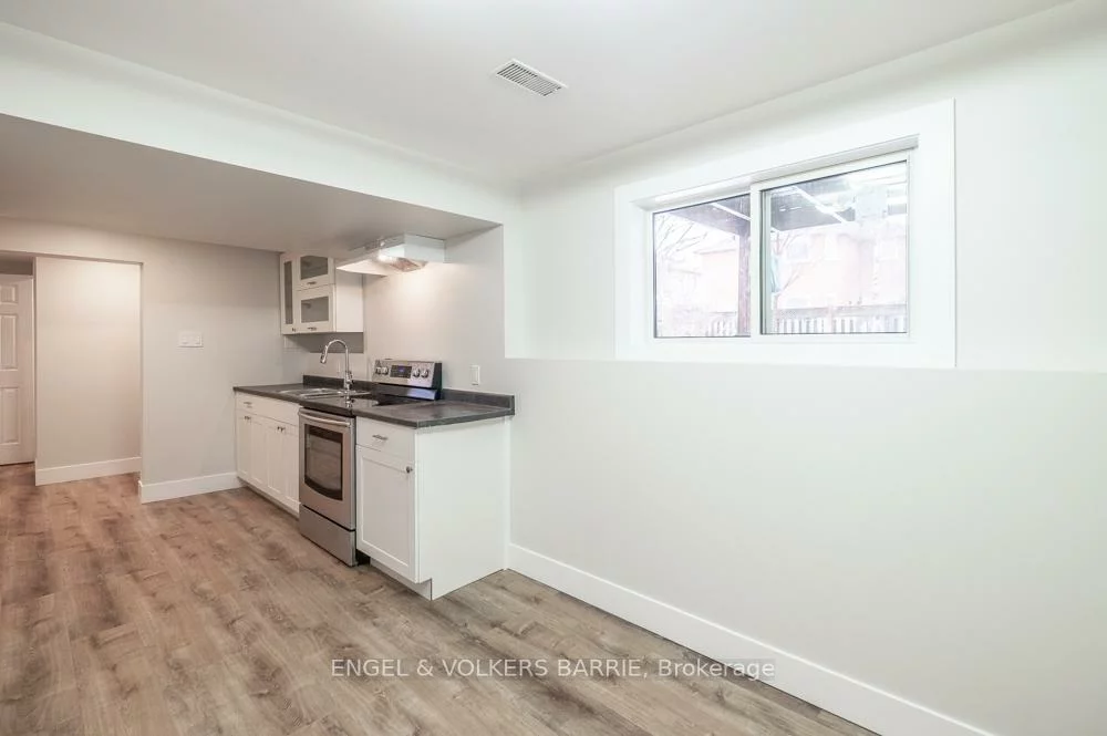 31, Finlay, Letitia Heights, Barrie