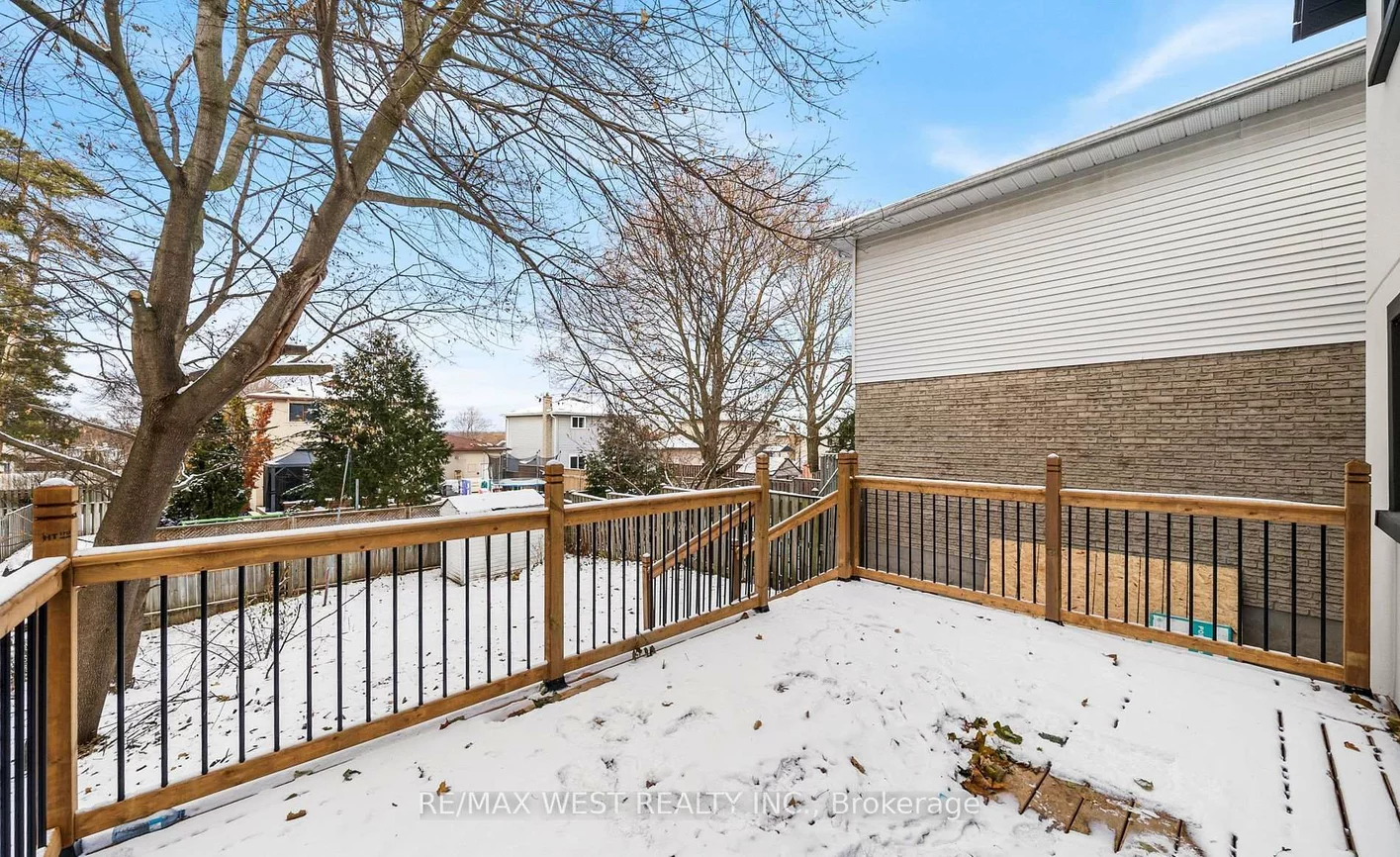 36, Wilson, Allandale Heights, Barrie