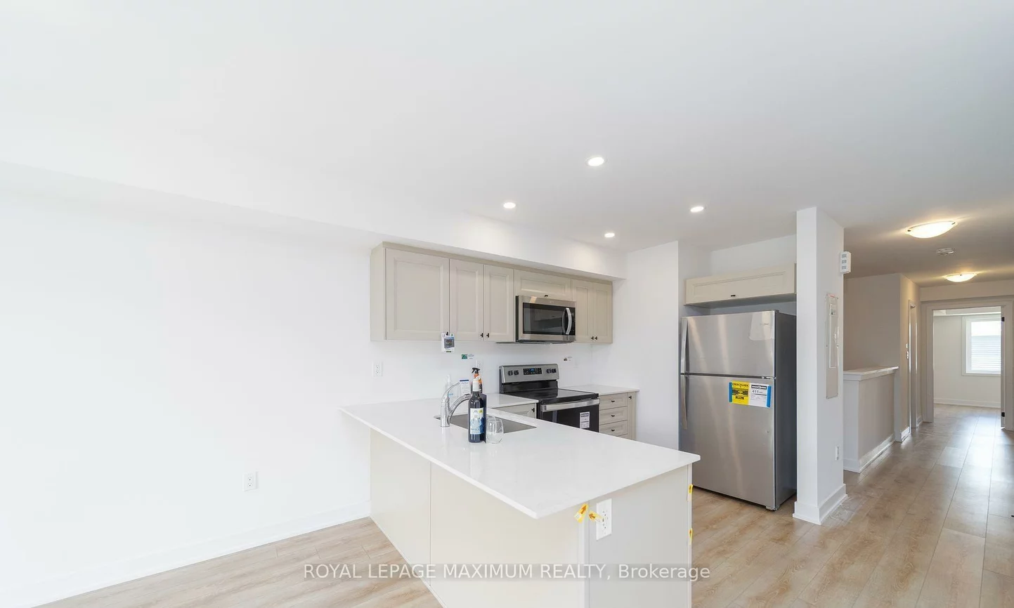 32, Wagon, Innis-Shore, Barrie