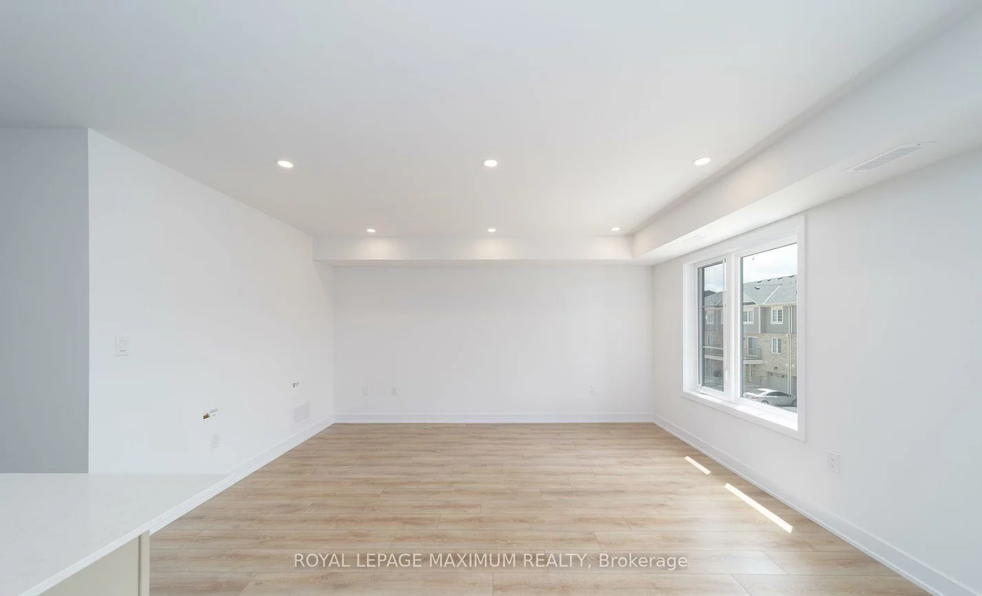 32, Wagon, Innis-Shore, Barrie