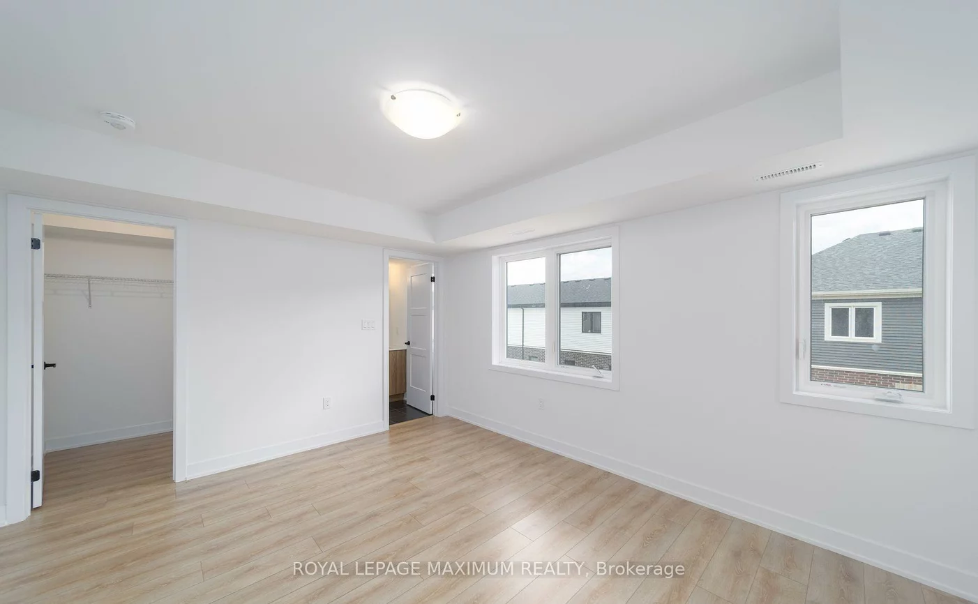 32, Wagon, Innis-Shore, Barrie