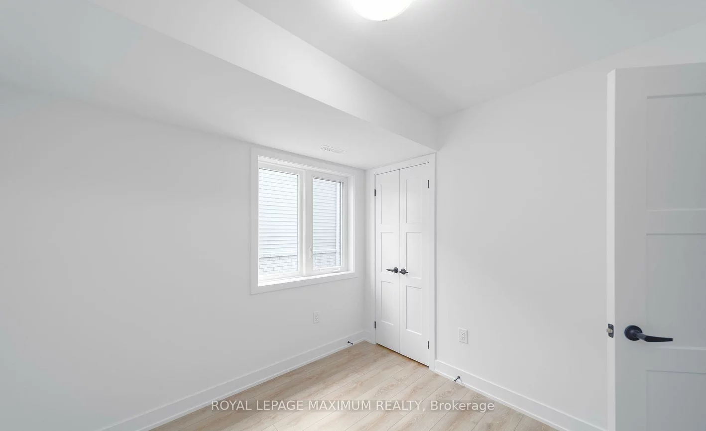 32, Wagon, Innis-Shore, Barrie