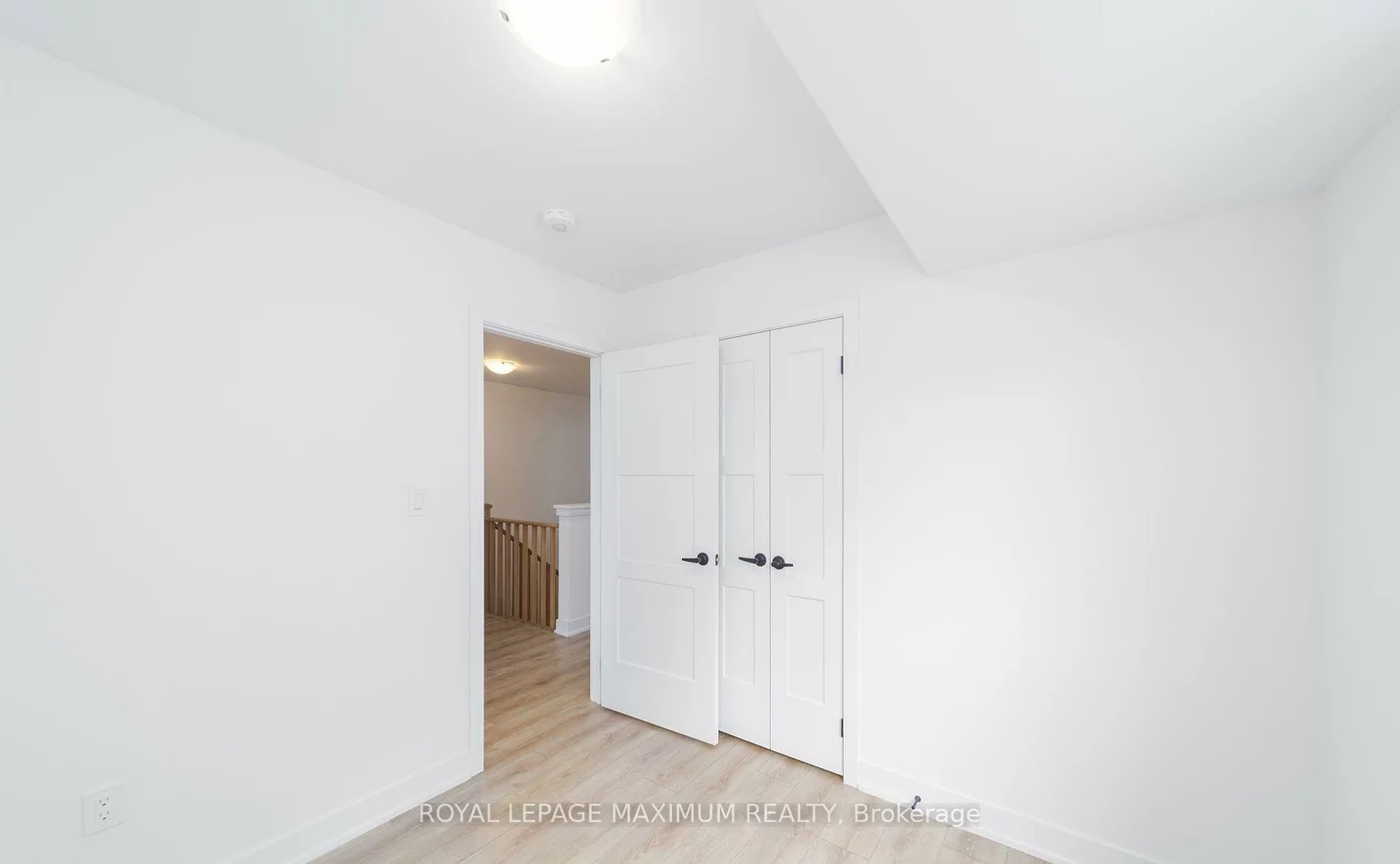 32, Wagon, Innis-Shore, Barrie