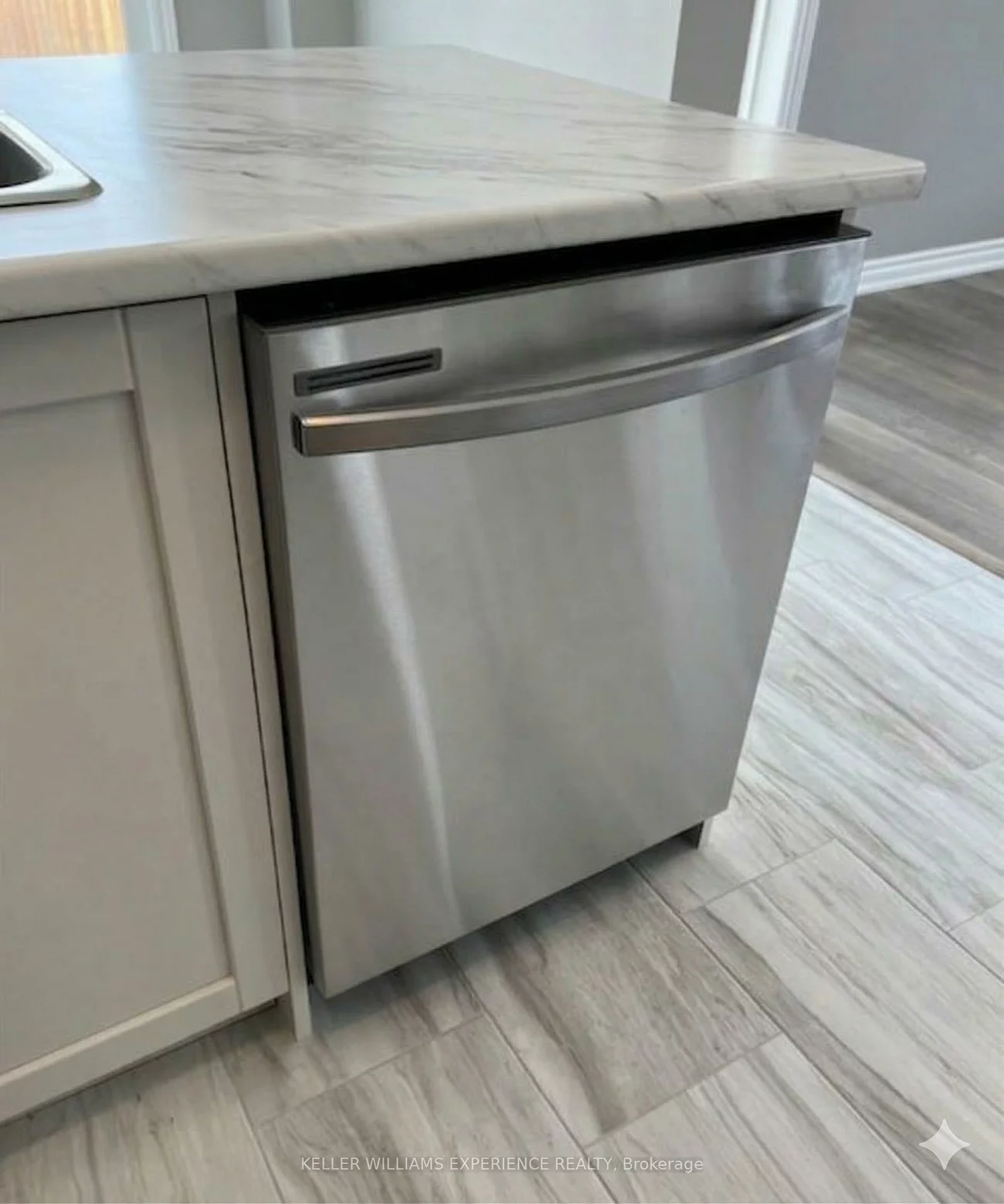 147, Sun King, Innis-Shore, Barrie