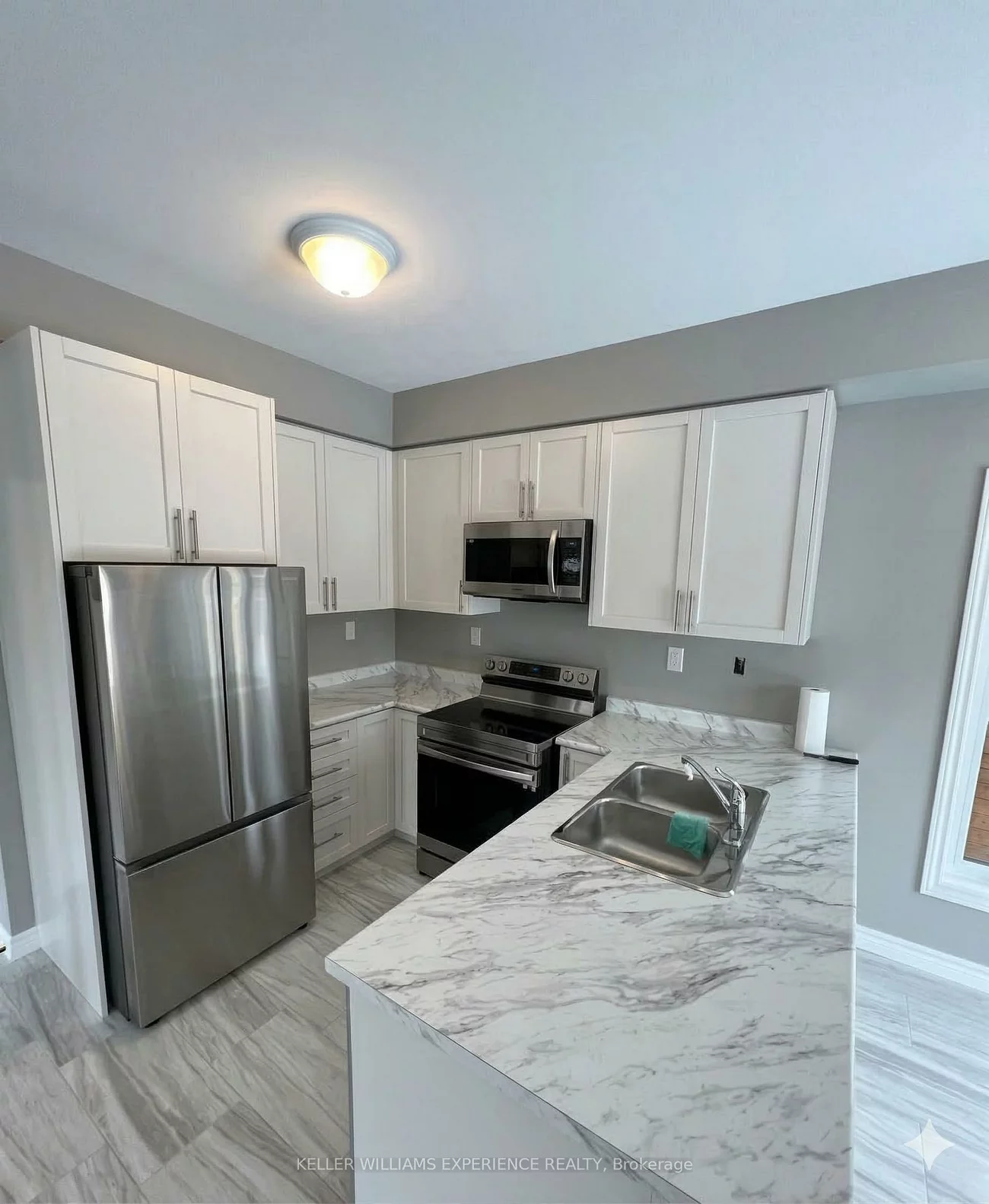 147, Sun King, Innis-Shore, Barrie